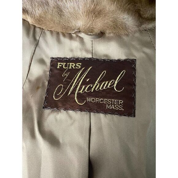 vintage 70s 80s smoky brown chevron mink fur coat M/L - Picture 6 of 9